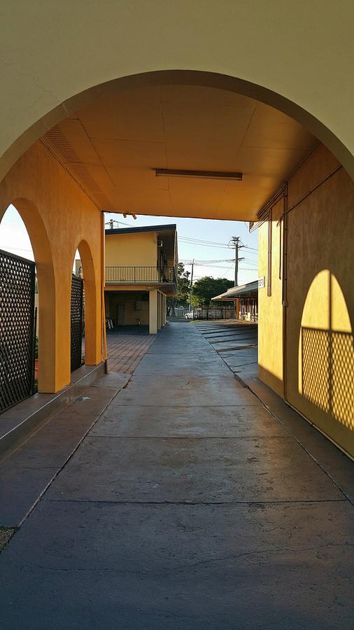 Bourbong St Motel